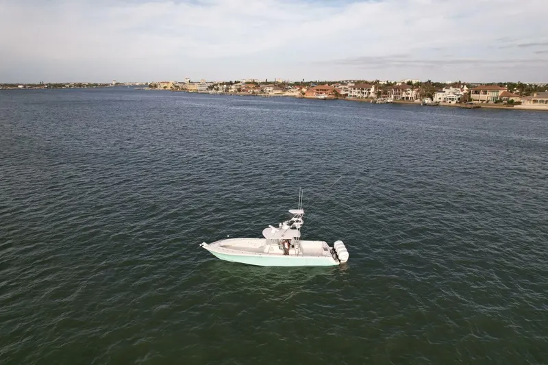 Slide: The Image of SeaVee 390 2013 - 7