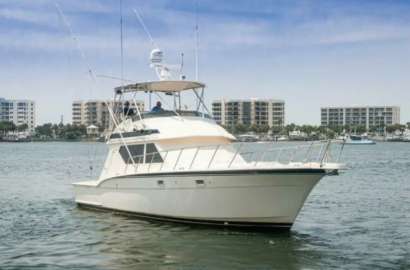 Slide: The Image of Hatteras 45 Convertible 1991 - 23