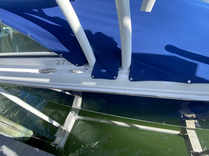 Slide: The Image of Sailfish 275 Dual Console 2018 - 12