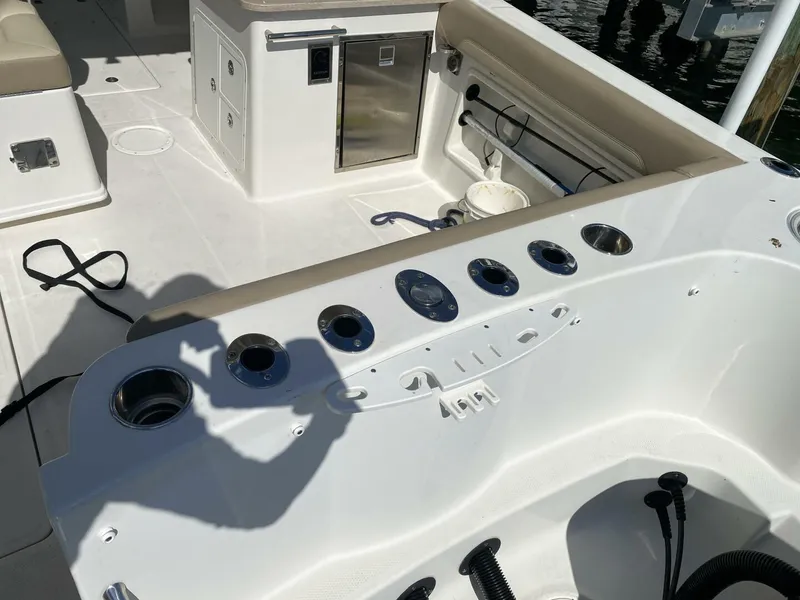 Slide: The Image of Sailfish 275 Dual Console 2018 - 15