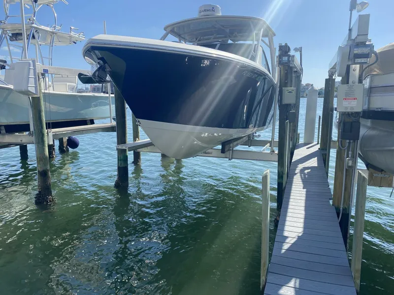Slide: The Image of Sailfish 275 Dual Console 2018 - 2