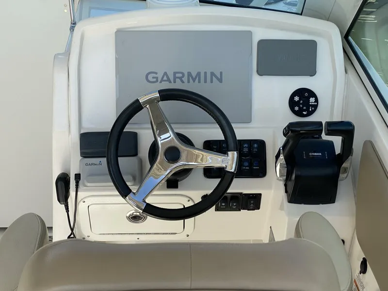Slide: The Image of Sailfish 275 Dual Console 2018 - 23