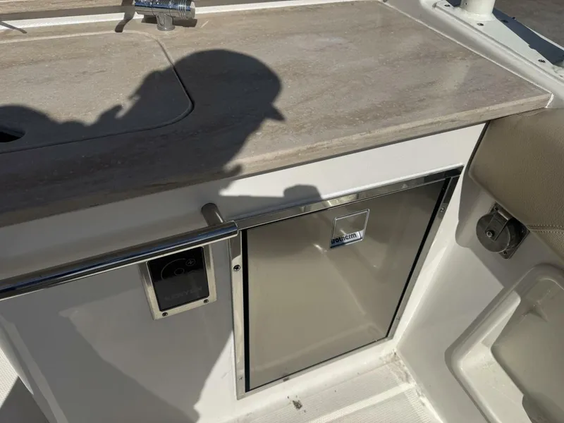 Slide: The Image of Sailfish 275 Dual Console 2018 - 49