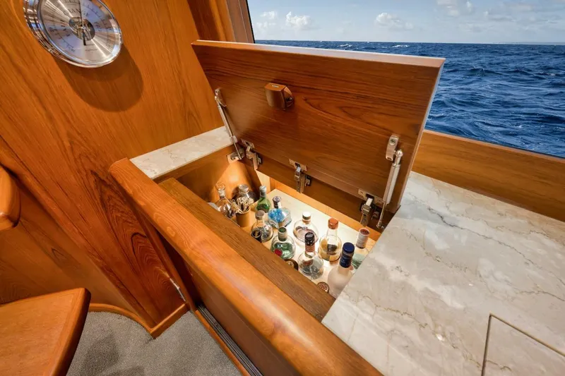 Slide: The Image of Merritt Yachts 86' Enclosed Flybridge 2016 - 44
