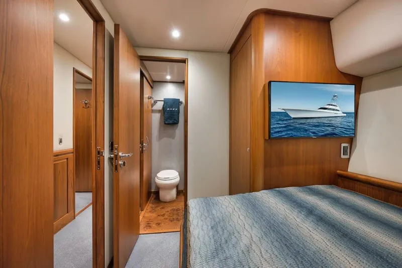 Slide: The Image of Merritt Yachts 86' Enclosed Flybridge 2016 - 54