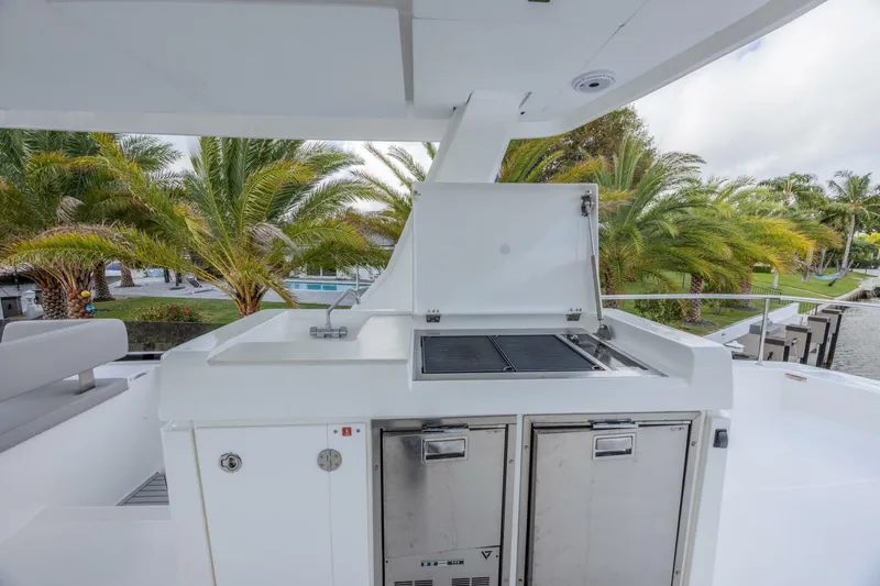 Slide: The Image of Leopard 53 Powercat 2024 - 23