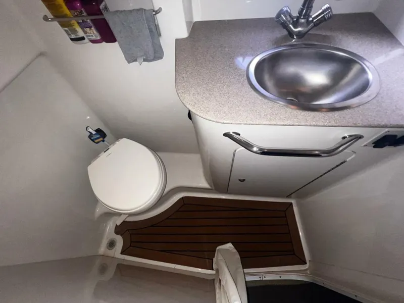 Slide: The Image of Sea Ray Sundancer 2007 - 31