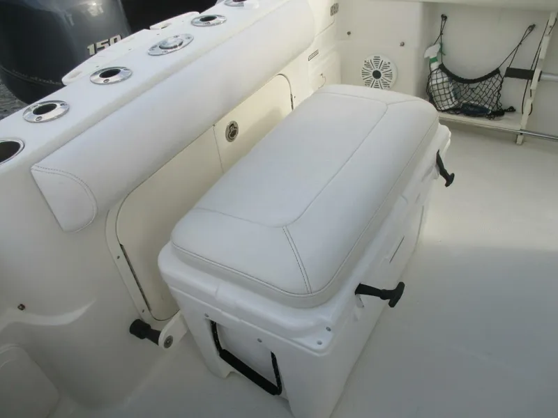 Slide: The Image of Sailfish 270 CC 2013 - 20