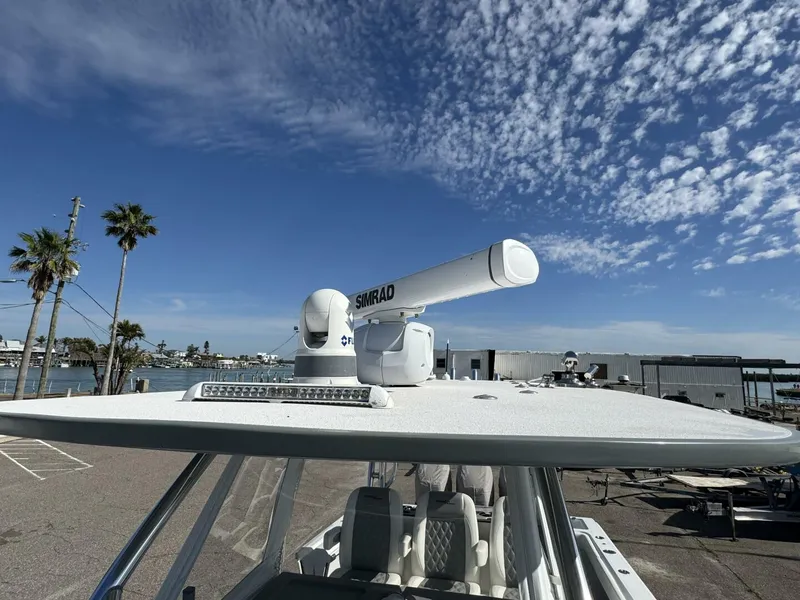 Slide: The Image of Front Runner 36 CC 2023 - 37