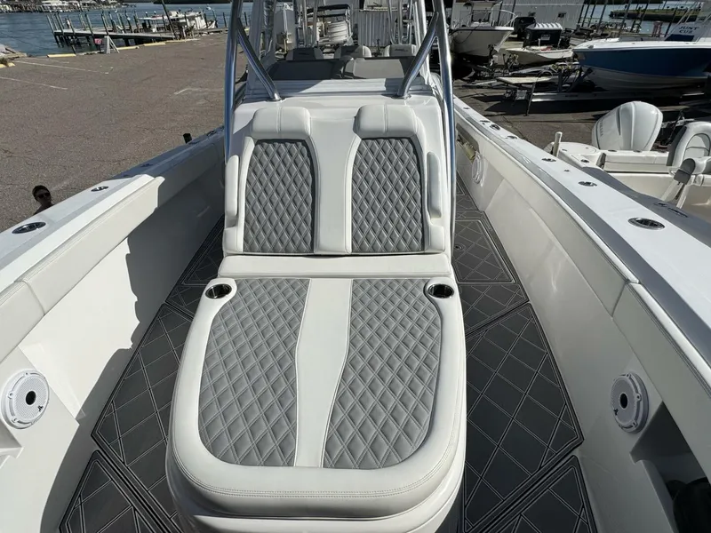 Slide: The Image of Front Runner 36 CC 2023 - 38
