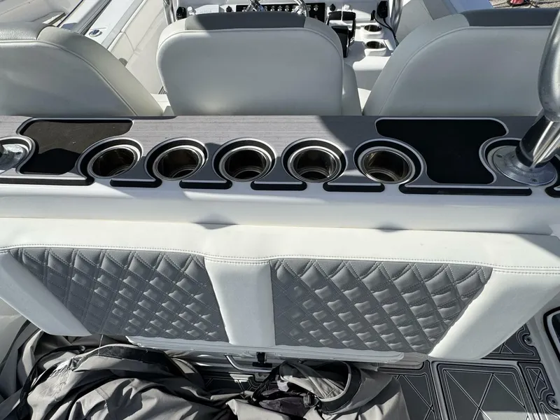 Slide: The Image of Front Runner 36 CC 2023 - 49