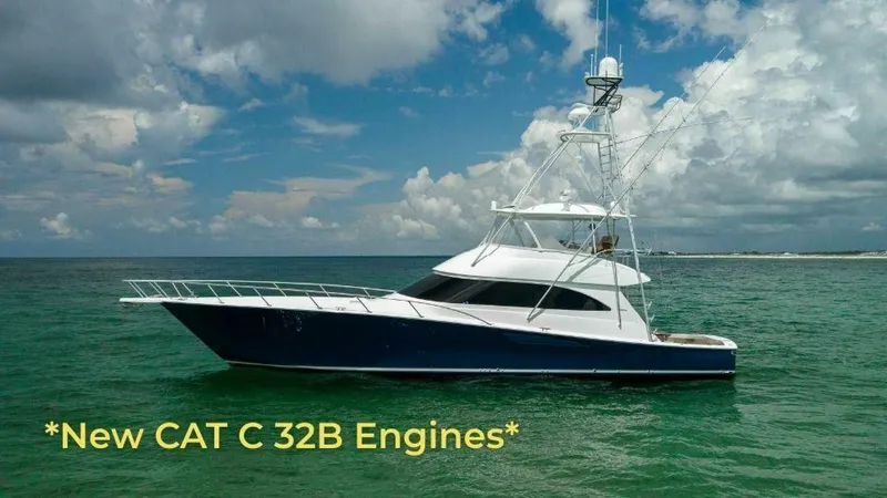 The Image of Viking 66 Convertible 2017 - 0