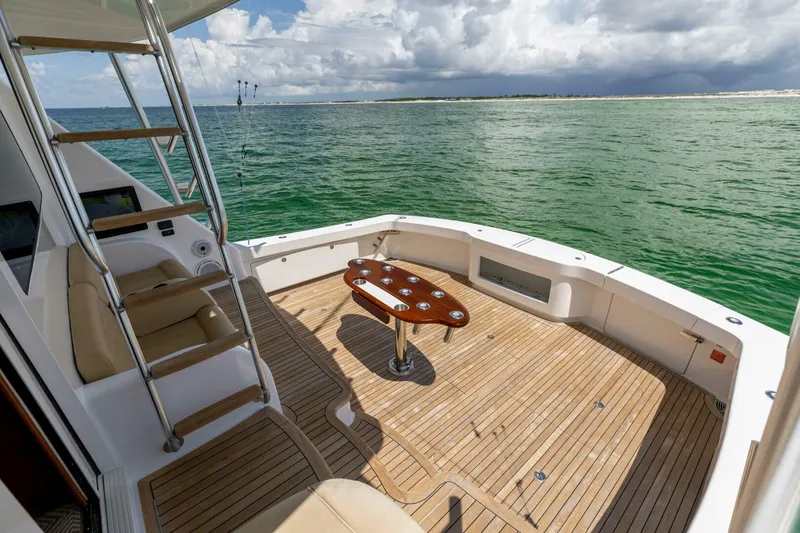 Slide: The Image of Viking 66 Convertible 2017 - 35