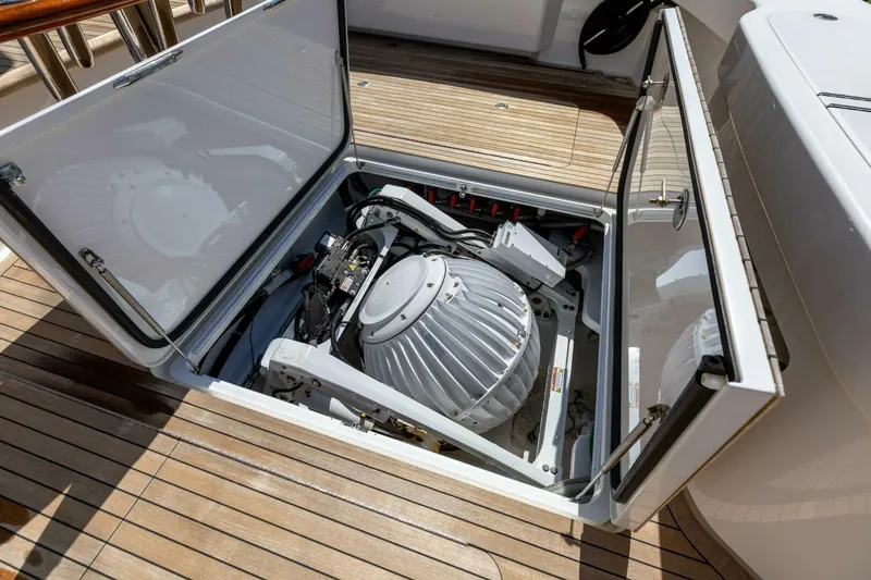 Slide: The Image of Viking 66 Convertible 2017 - 42