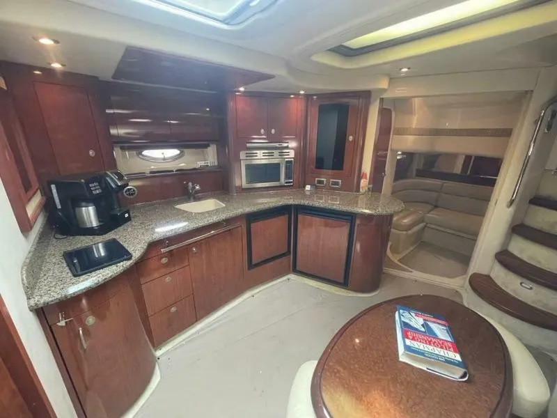 Slide: The Image of Sea Ray 420 Sundancer 2005 - 10