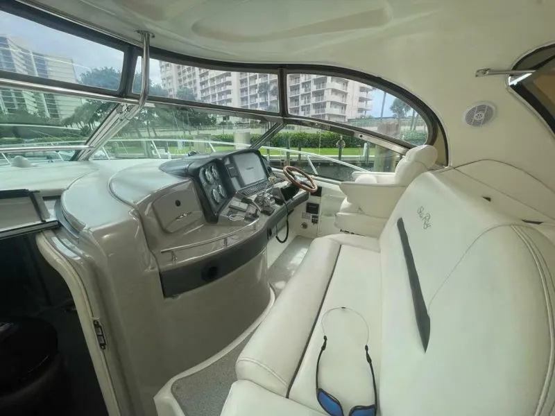 Slide: The Image of Sea Ray 420 Sundancer 2005 - 15