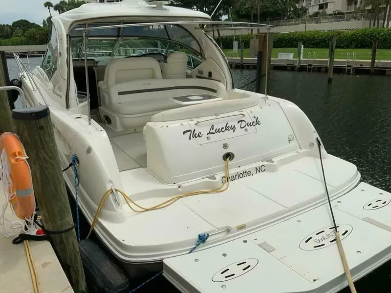 Slide: The Image of Sea Ray 420 Sundancer 2005 - 17