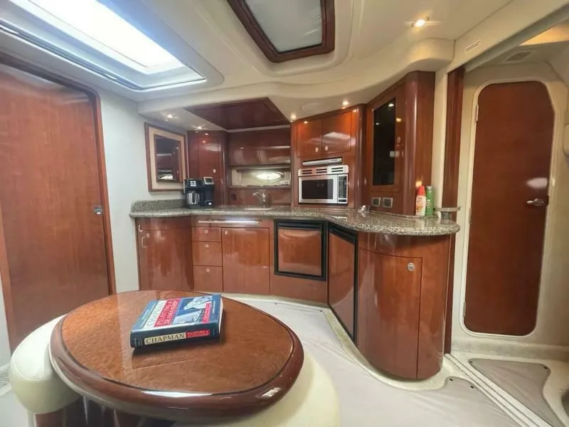 Slide: The Image of Sea Ray 420 Sundancer 2005 - 9