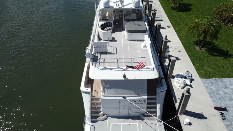 Slide: The Image of Pacific Mariner 85 Motoryacht 2008 - 12