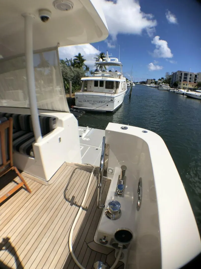Slide: The Image of Pacific Mariner 85 Motoryacht 2008 - 14