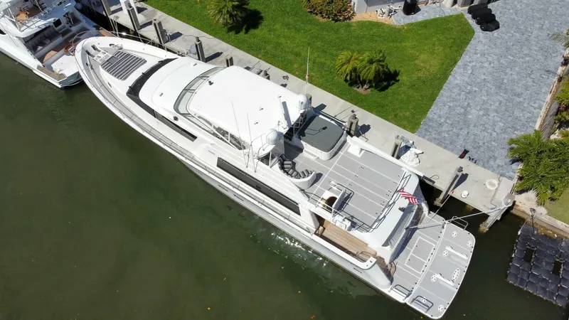 Slide: The Image of Pacific Mariner 85 Motoryacht 2008 - 3