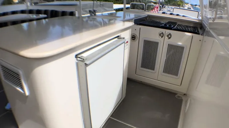 Slide: The Image of Pacific Mariner 85 Motoryacht 2008 - 39
