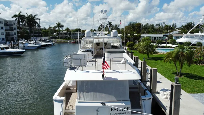 Slide: The Image of Pacific Mariner 85 Motoryacht 2008 - 8