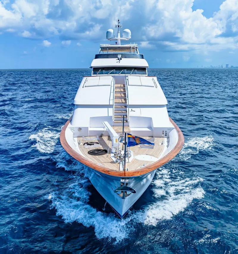 Slide: The Image of Palmer Johnson TRI-DECK FB 1996 - 14