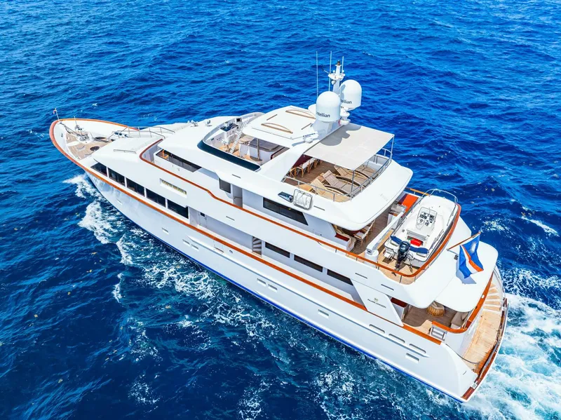 Slide: The Image of Palmer Johnson TRI-DECK FB 1996 - 6