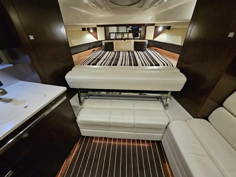 Slide: The Image of Monterey 355 Sport Yacht 2016 - 13