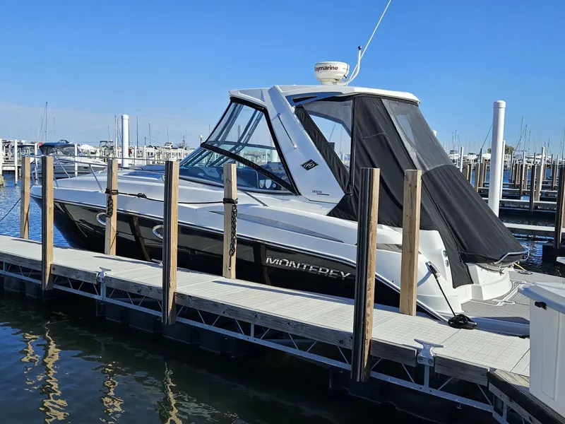 Slide: The Image of Monterey 355 Sport Yacht 2016 - 4
