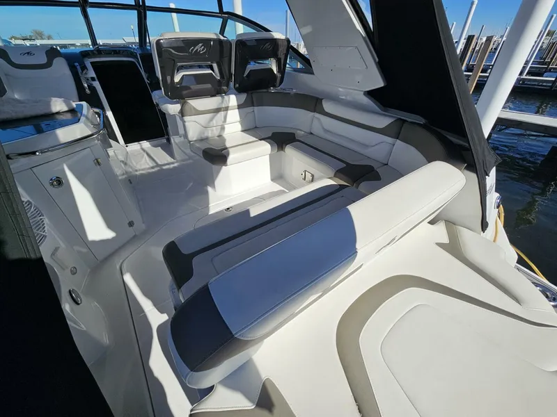 Slide: The Image of Monterey 355 Sport Yacht 2016 - 6