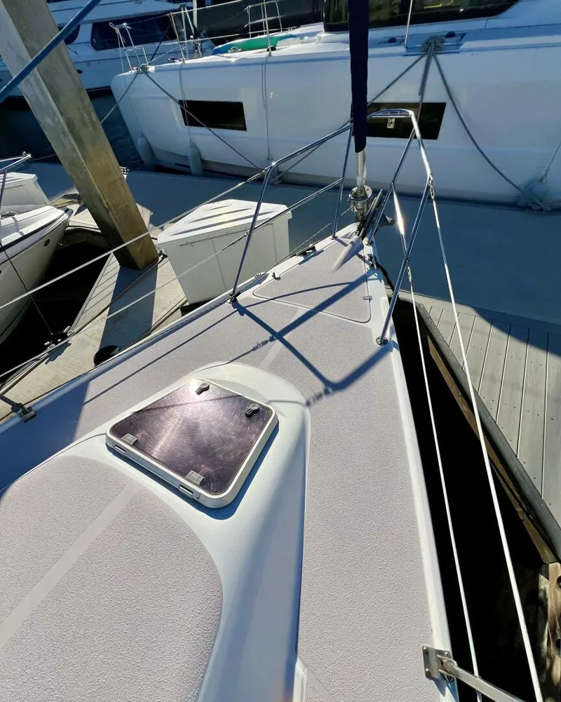 Slide: The Image of Catalina 309 2007 - 13