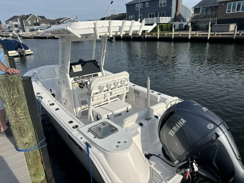 Slide: The Image of Sea Fox 228 Commander 2025 - 31
