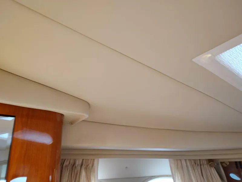 Slide: The Image of Sea Ray Sun-Dancer 2001 - 10