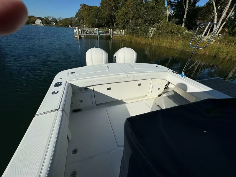Slide: The Image of Regulator Marine 31 FS with Mezz 2020 - 15