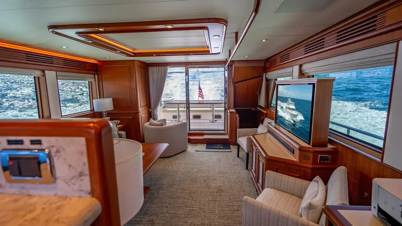 Slide: The Image of Hampton 658l Endurance 2022 - 6