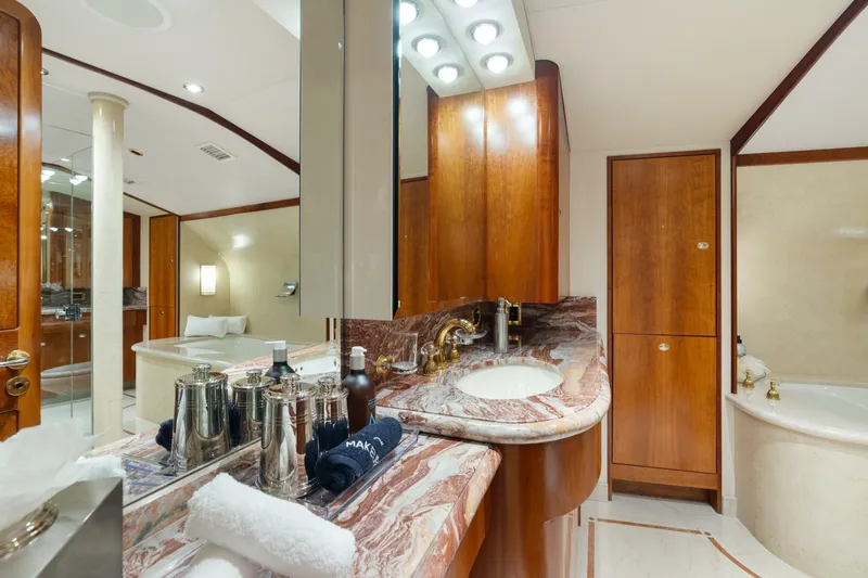 Slide: The Image of Westport 130 Tri-Deck Motor Yacht 2004 - 18
