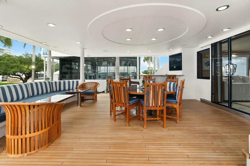Slide: The Image of Westport 130 Tri-Deck Motor Yacht 2004 - 5