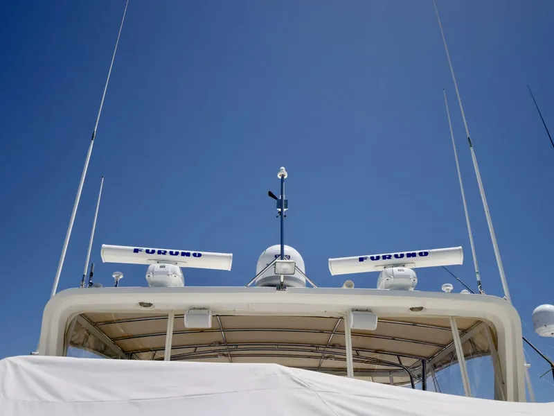 Slide: The Image of Offshore 62 Pilothouse 2000 - 68