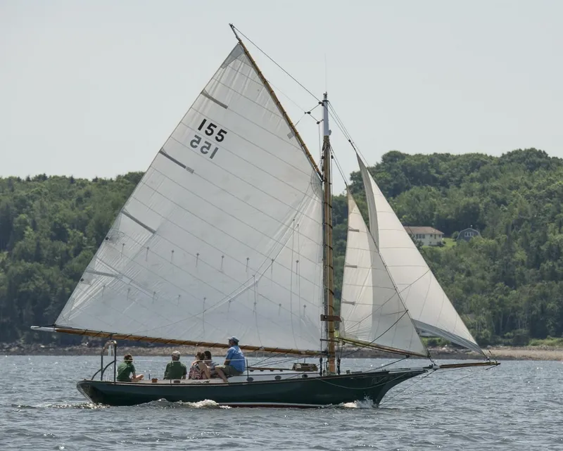 Slide: The Image of Jarvis Newman Friendship Sloop 1975 - 13