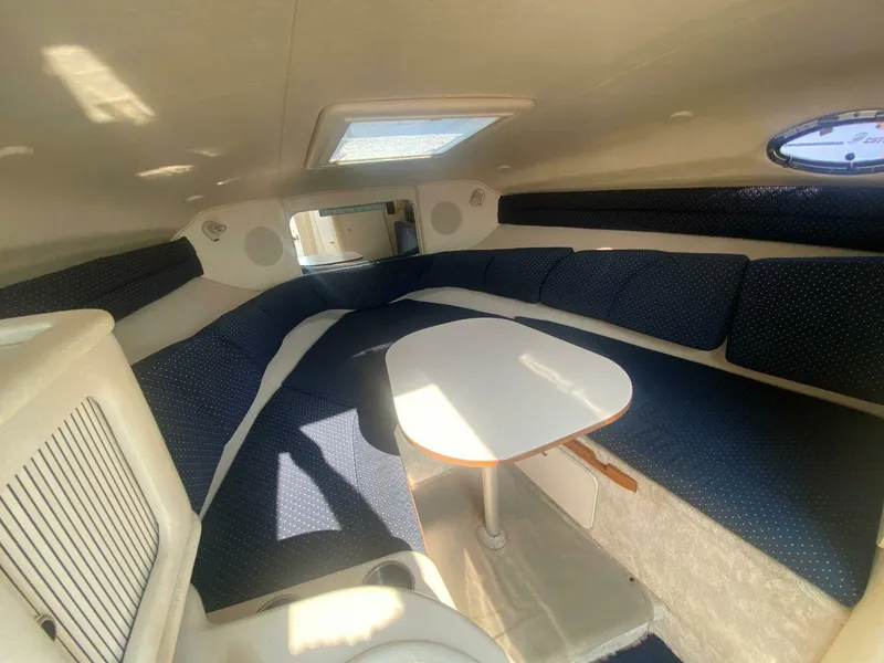 Slide: The Image of Sea Ray 260 Sundancer 2000 - 2