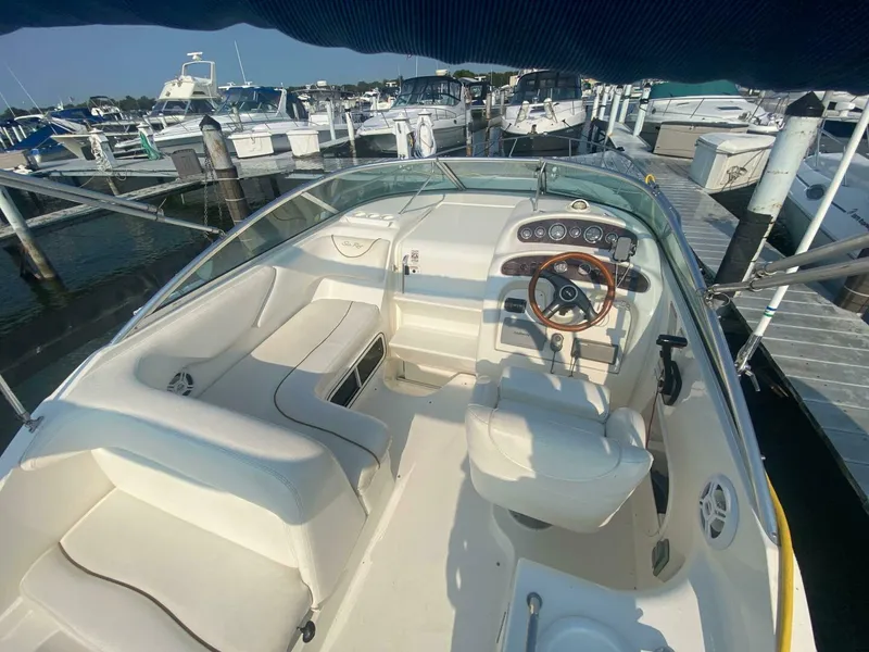 Slide: The Image of Sea Ray 260 Sundancer 2000 - 3