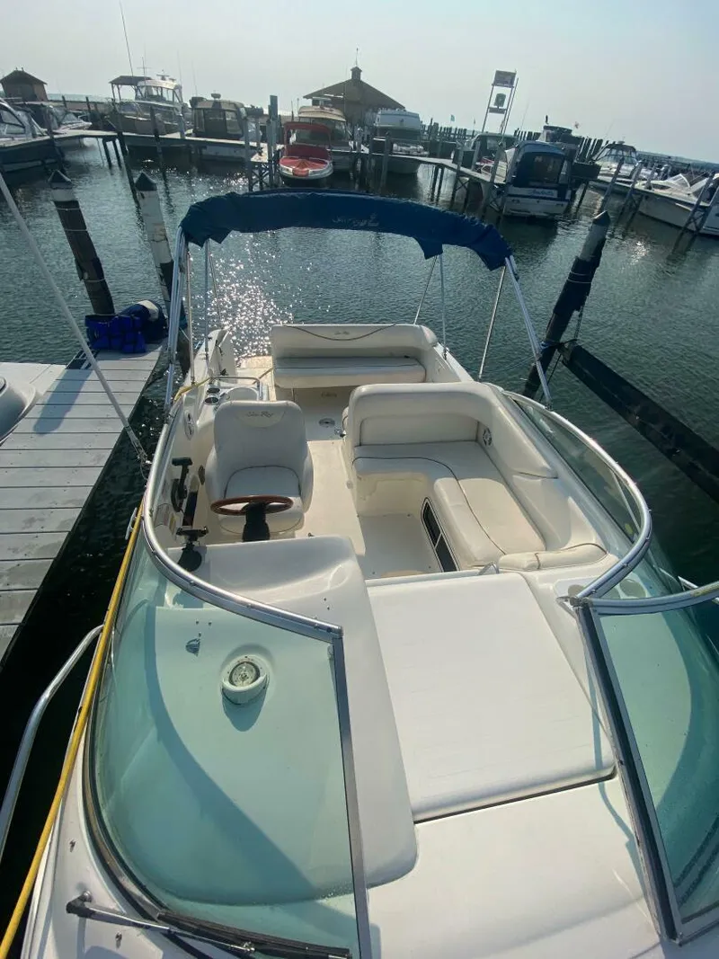 Slide: The Image of Sea Ray 260 Sundancer 2000 - 6