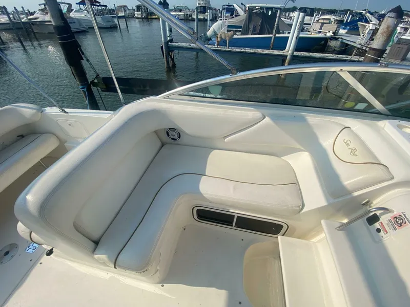 Slide: The Image of Sea Ray 260 Sundancer 2000 - 9