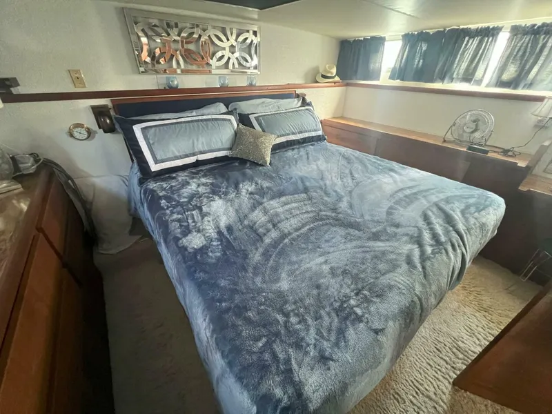 Slide: The Image of Chris-Craft 410 Motor Yacht 1978 - 22