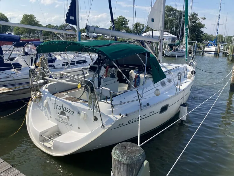 The Image of Beneteau Oceanis 351 1996 - 0