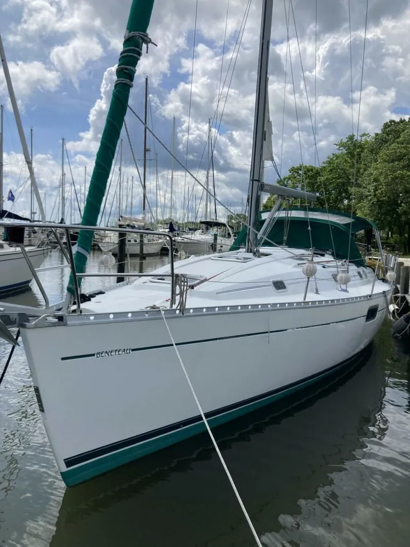 Slide: The Image of Beneteau Oceanis 351 1996 - 2