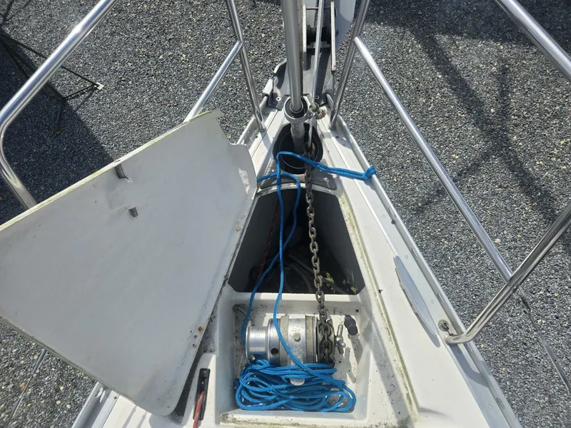 Slide: The Image of Beneteau Oceanis 351 1996 - 20