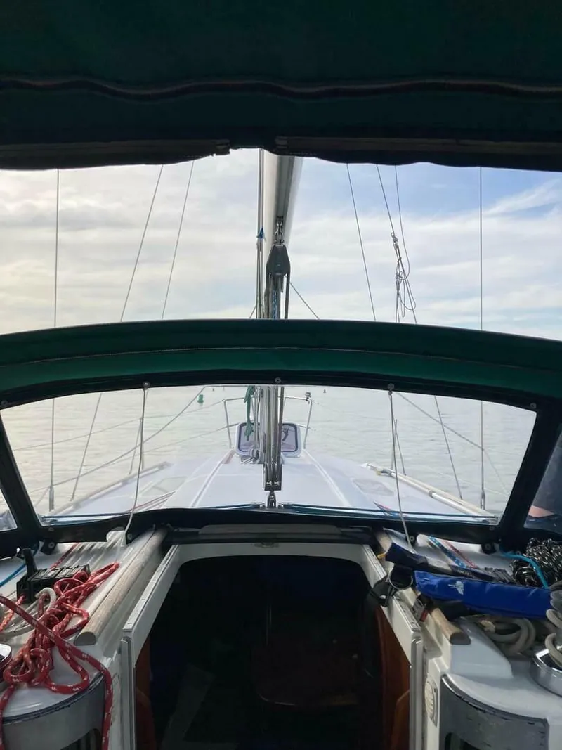 Slide: The Image of Beneteau Oceanis 351 1996 - 5